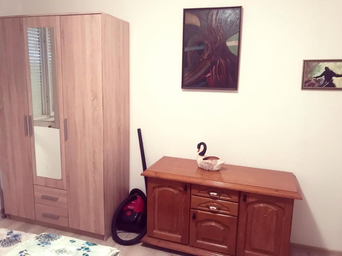Apartment Nina Bar Luaran gambar